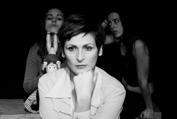 Teatre: DEPENDÈNCIES. 30 de maig